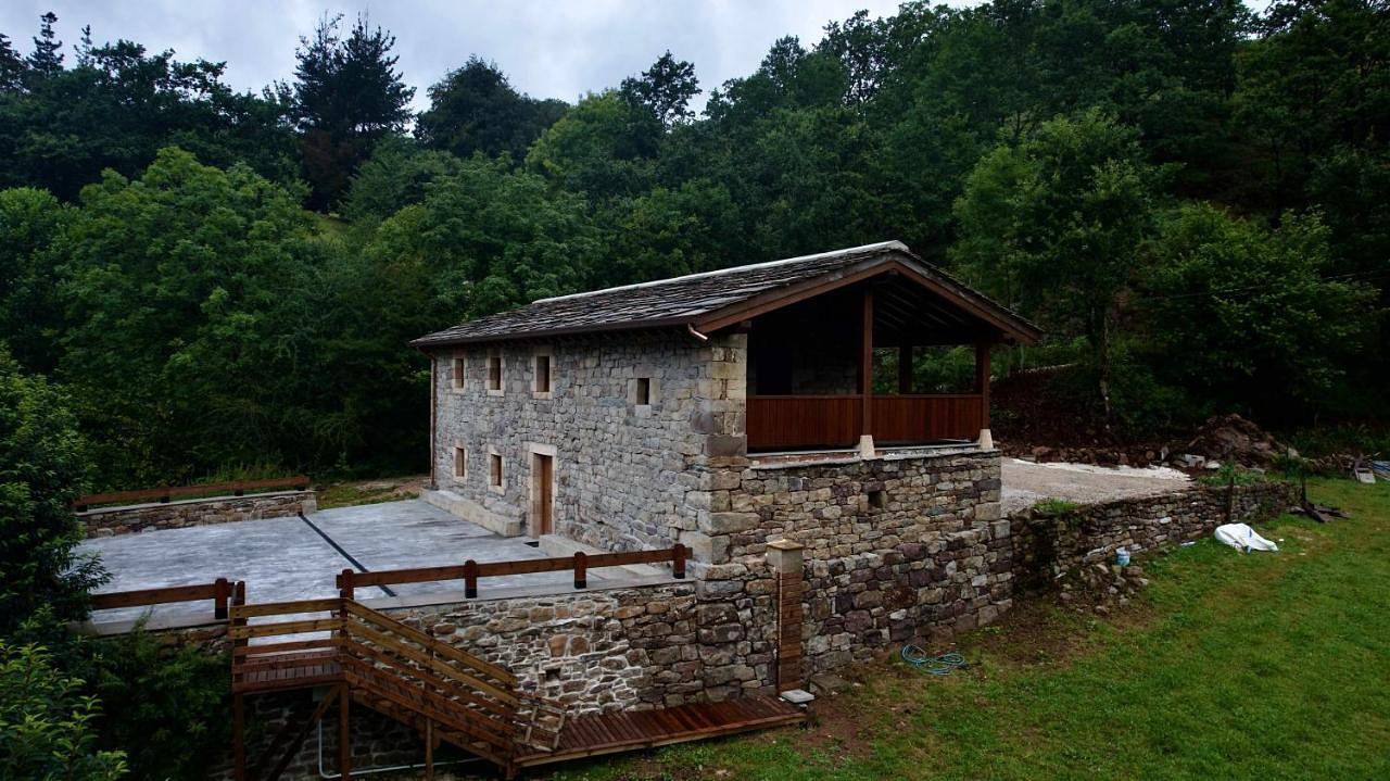 Apartamento entero, Cabaña Pasiega Castro Valnera in Vega de Pas, Cordillera Cantábrica