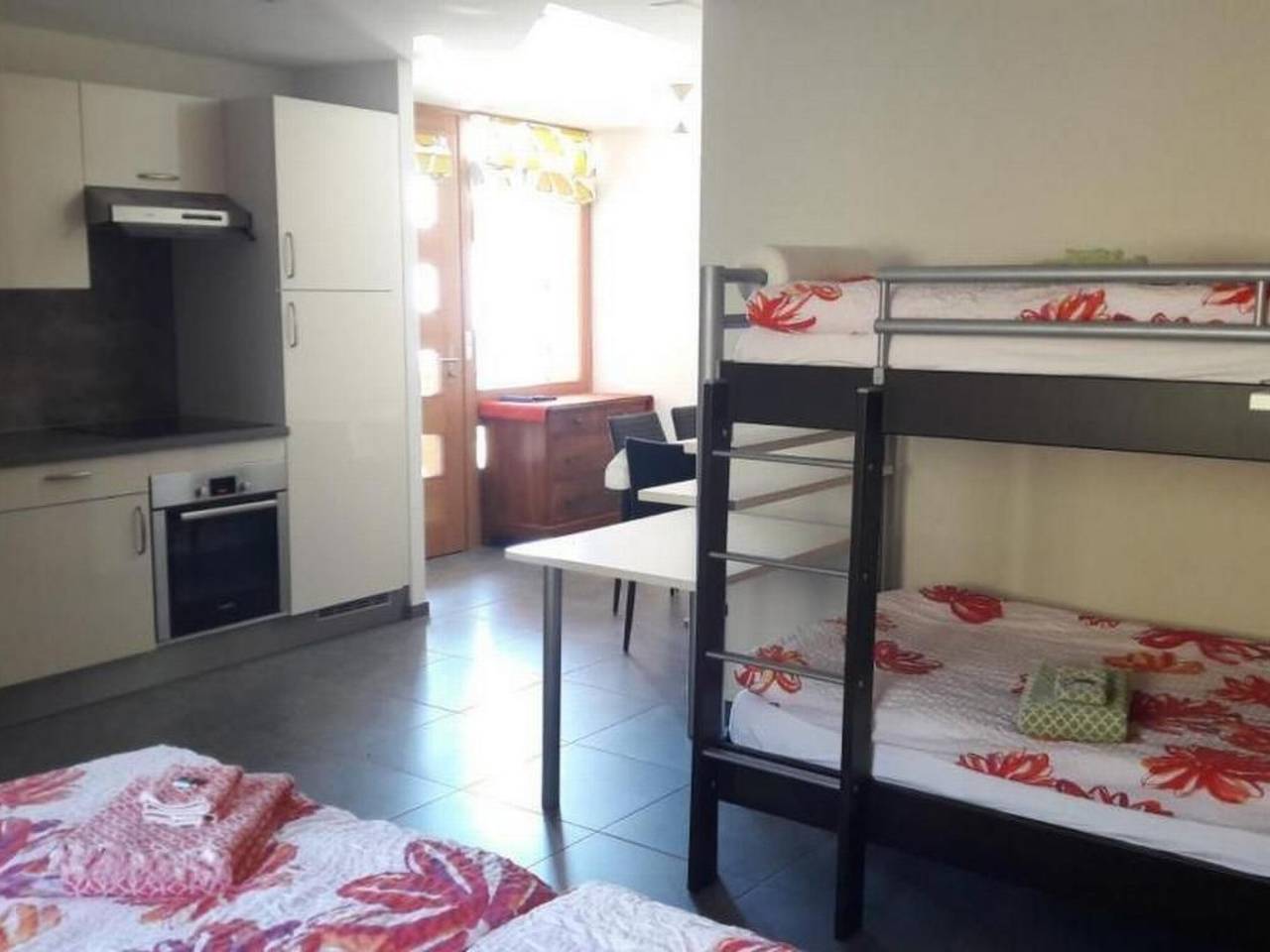 Appartement entier, Studio im Bauernhaus (4 Pers.) in Le Mont-Pèlerin, Chardonne