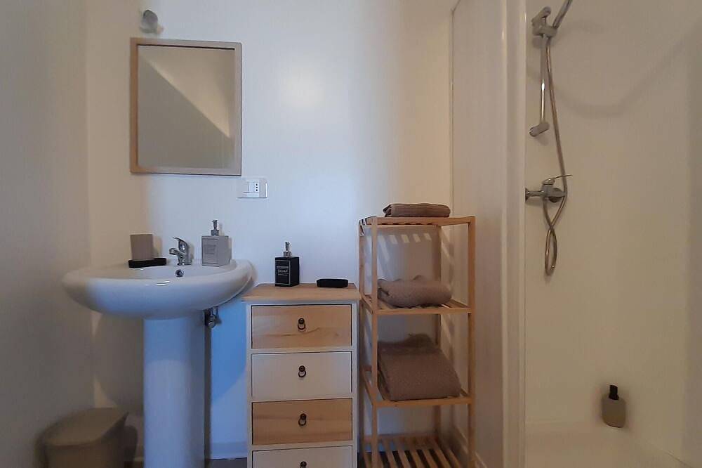 1 bedroom amazing home in Cellino San Marco in Cellino San Marco, Salento