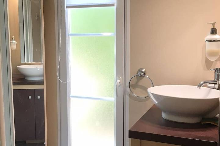 Location de vacances pour 4 personnes, avec jardin ainsi que sauna et piscine à Saint-Privat-de-Champclos - 4