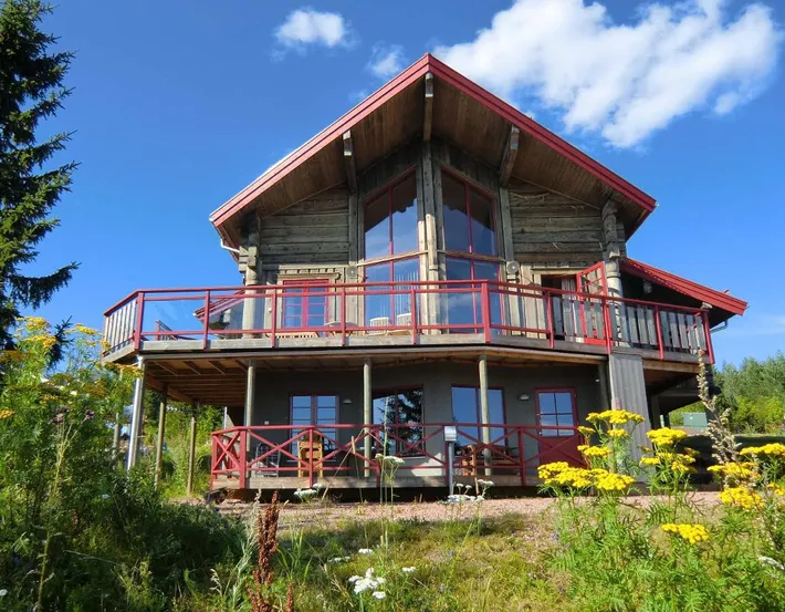 Ferienwohnung für 9 Personen, mit Ausblick und Sauna sowie Garten und Seeblick - 1