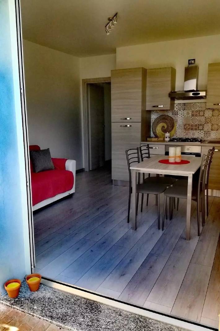 Gîte pour 4 personnes, avec jardin à Tortolì - 3