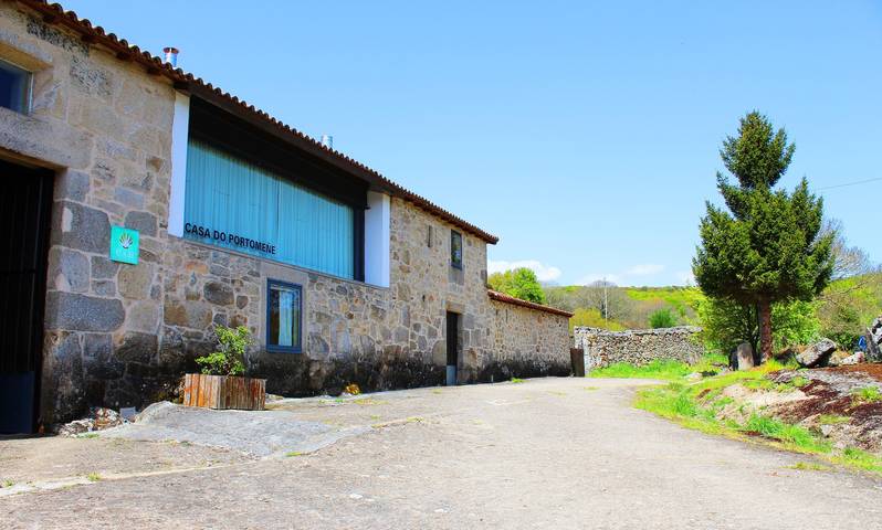 Chalet para 22 personas, con jardín, Se admiten mascotas en Provincia de Lugo - 2