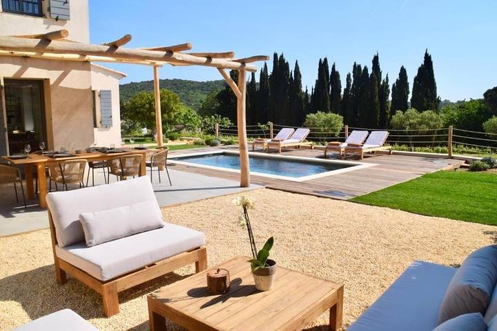 Villa pour 4 personnes, avec vue ainsi que piscine et jardin, animaux acceptés à Ramatuelle - 4