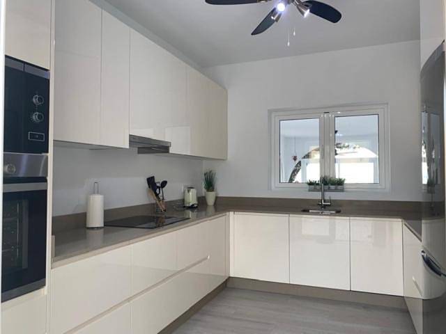 Chalet para 4 personas, con terraza además de vistas y piscina en Levante Almeriense - 2