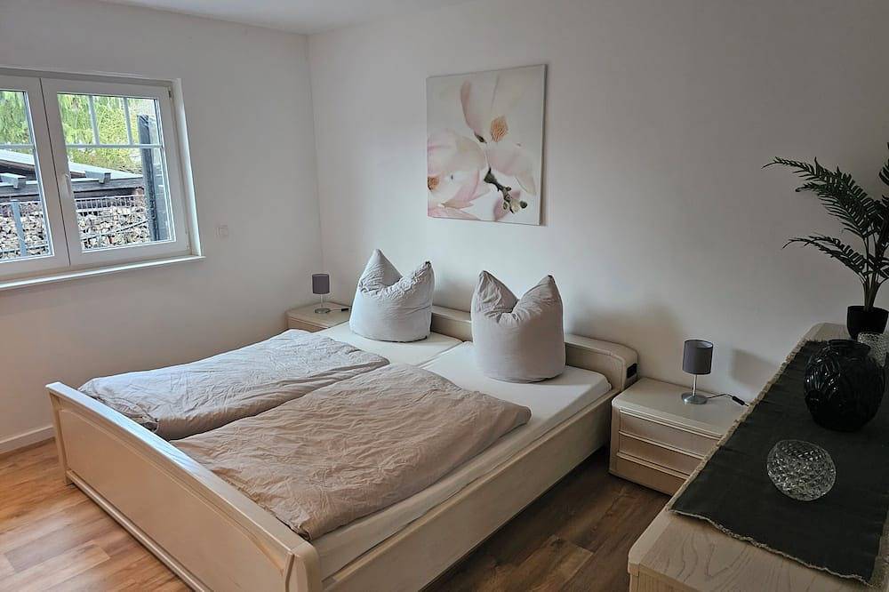 Ganze Wohnung, Gemütliche Ferienwohnung am Stadtrand Familien und Haustierfreundlich in Bad König, Main-Odenwald
