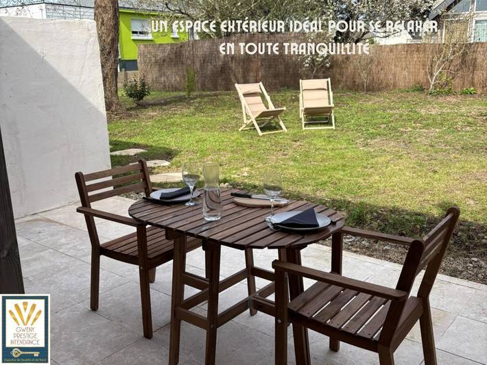 Maison d’hôte pour 2 personnes, avec terrasse ainsi que jardin et vue