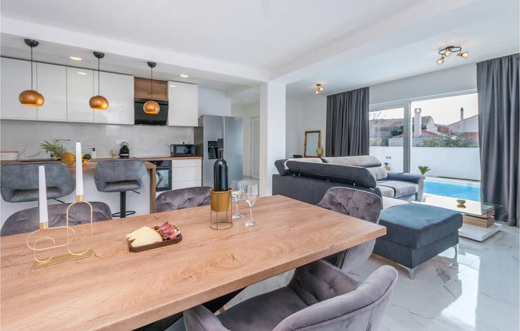 Ferienhaus für 6 Personen, mit Terrasse in Drage - 4