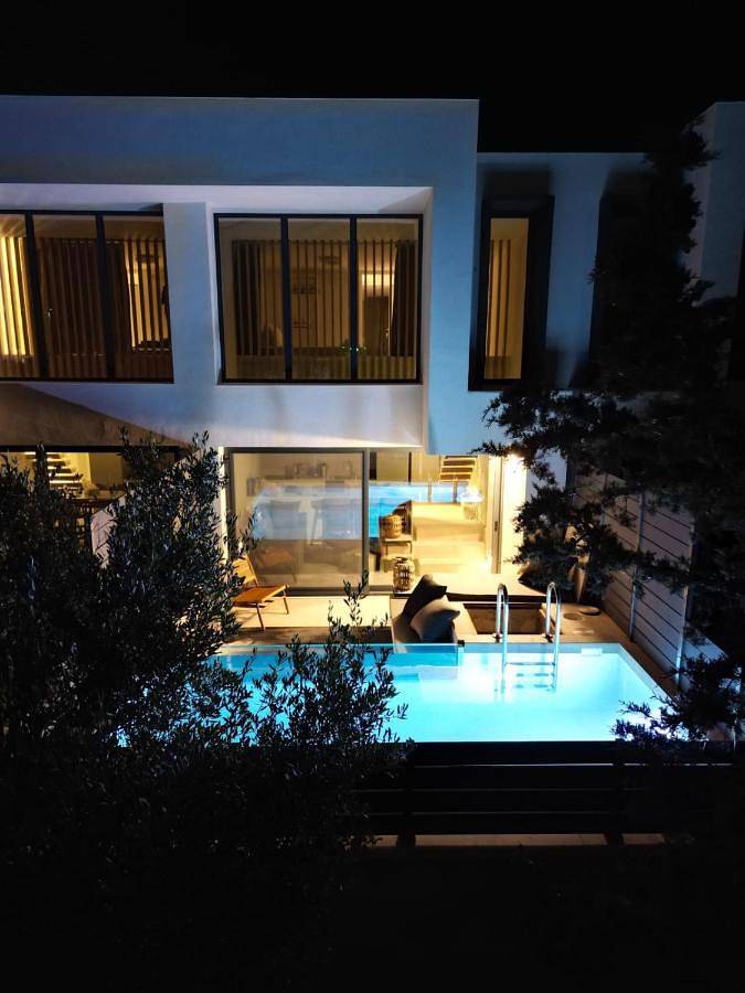 Location de vacances pour 6 personnes, avec piscine ainsi que jardin et vue, animaux acceptés dans Nea Kallikratia - 3