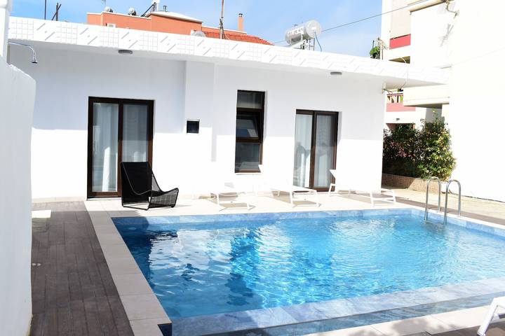 Ferienhaus für 4 Personen, mit Kinderpool und Garten auf Kreta