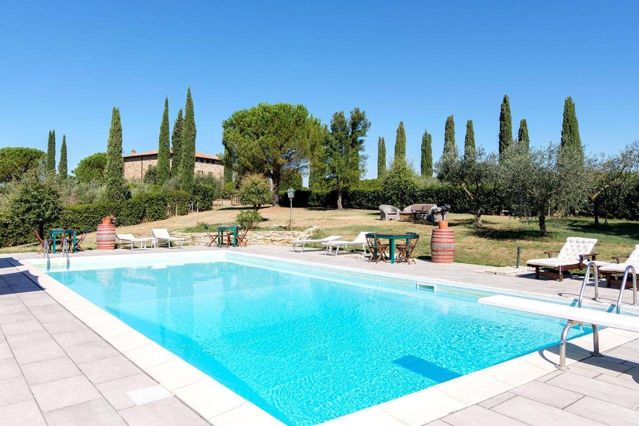Appartamento intero, Two-Bedroom Apartment in Siena e dintorni