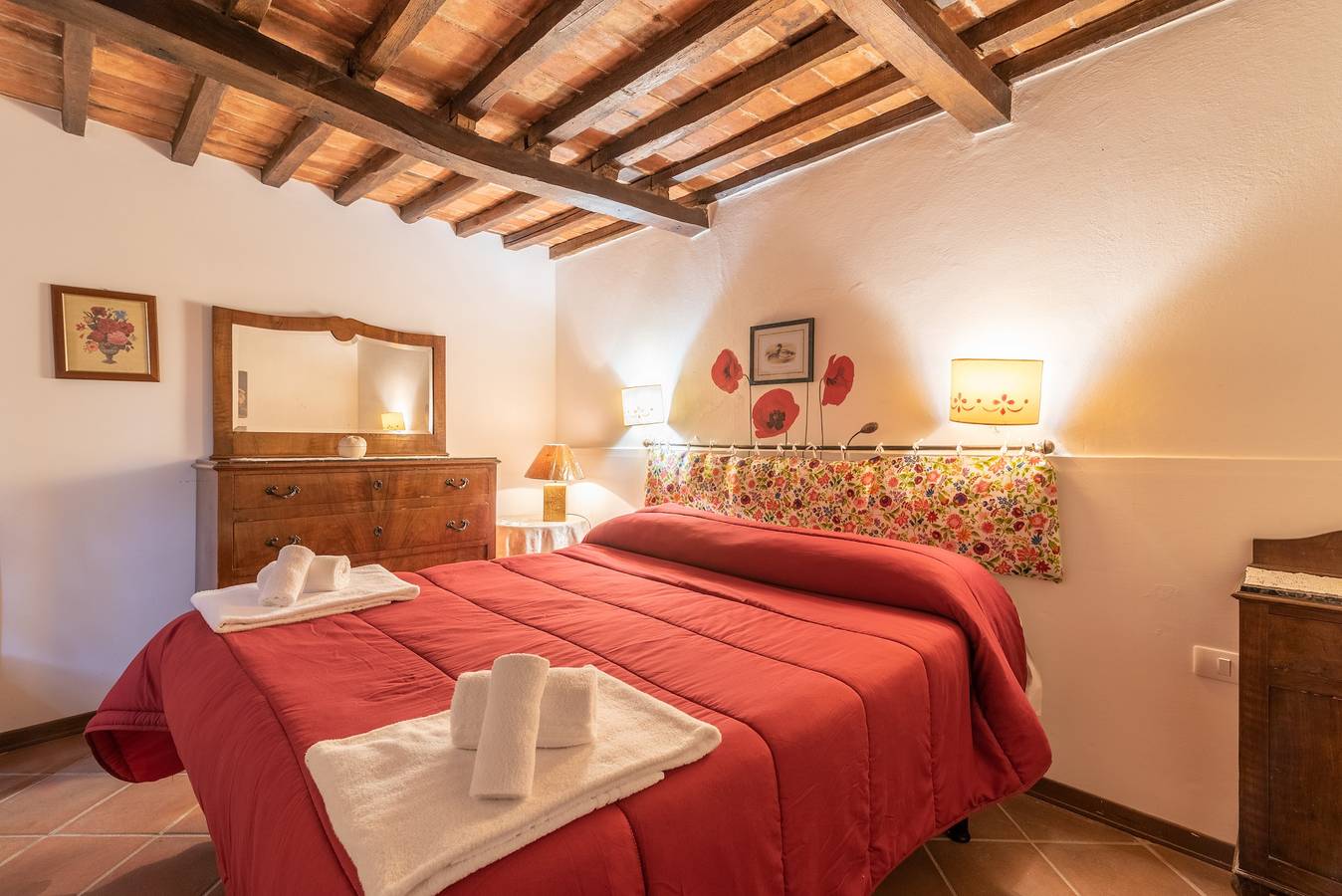 Appartamento "La Vecchia Fornace Casa Rossa" con piscina condivisa e Wi-Fi in Appalto, Provincia di Arezzo