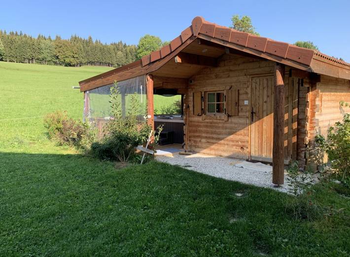 Gîte pour 8 personnes, avec jardin ainsi que jacuzzi et balcon à Les Hôpitaux-Neufs - 3