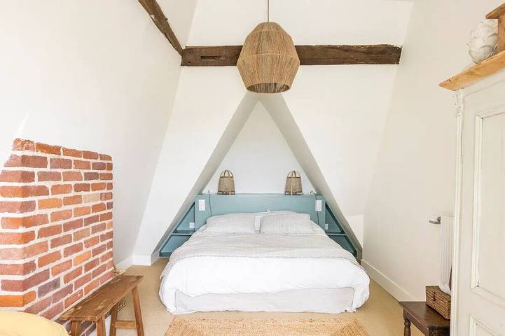 Gîte pour 8 personnes, avec jardin dans Berthouville - 4