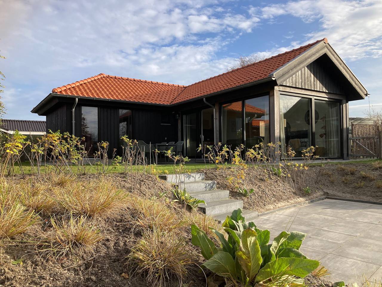 5-Personen-Chalet La casita am Wasser mit Parkplatz in Oostmahorn, Dongeradeel