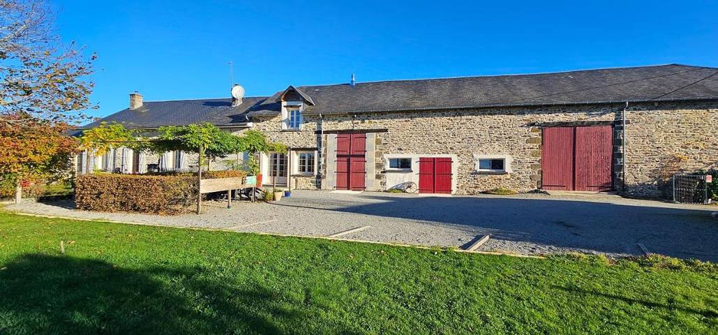 Location de vacances pour 2 personnes, avec terrasse ainsi que vue et jardin, animaux acceptés à La Croisille-sur-Briance - 2