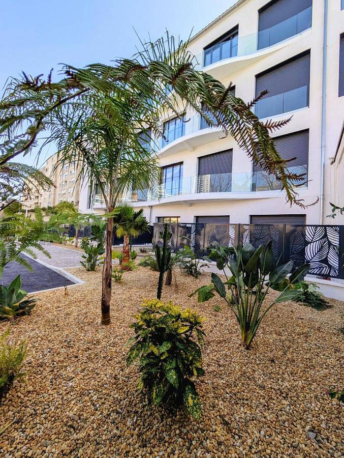 Hôtel pour 4 personnes, avec jardin et vue dans Stade Vélodrome - 2