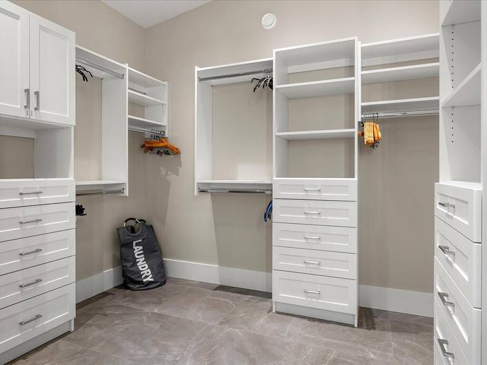 Chalet for 10 people, with hot tub and garden as well as balcony in Whistler