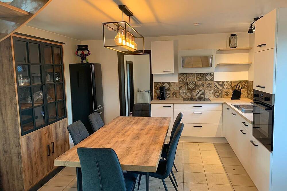 Cosy cottage on the edge of the woods in Houyet, Namur (region)