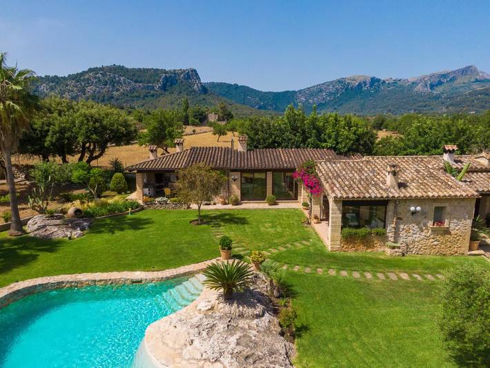 Villa Can Brullet by SunVillas Mallorca in Pollença, Mallorca Norden