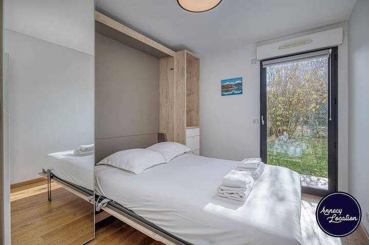 Gîte pour 4 personnes, avec jardin dans Golf Club du Lac d'Annecy - 4