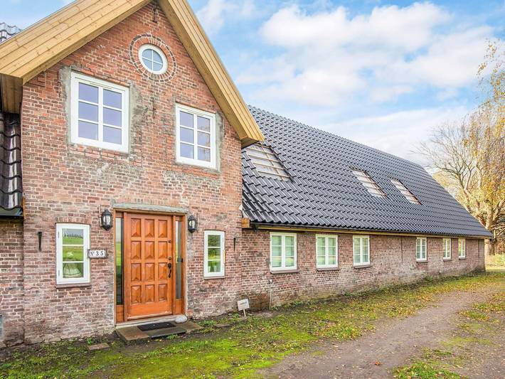 Ferienhaus für 10 Personen, mit Garten, mit Haustier in Højer