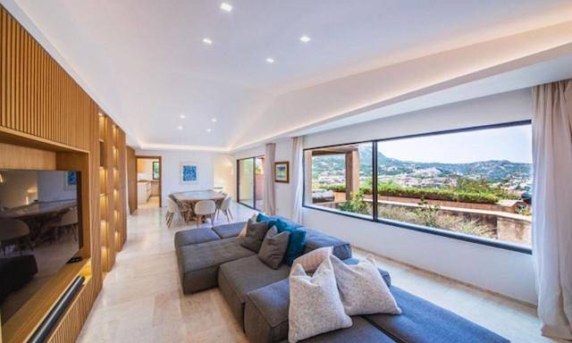 Villa pour 8 personnes, avec jardin ainsi que piscine et vue à Porto Cervo - 3