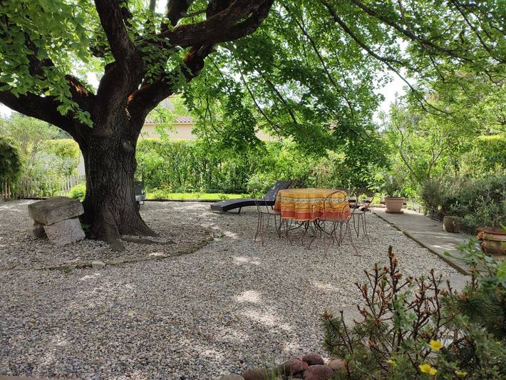 Gîte pour 4 personnes, avec terrasse et jardin dans le Vaucluse - 4