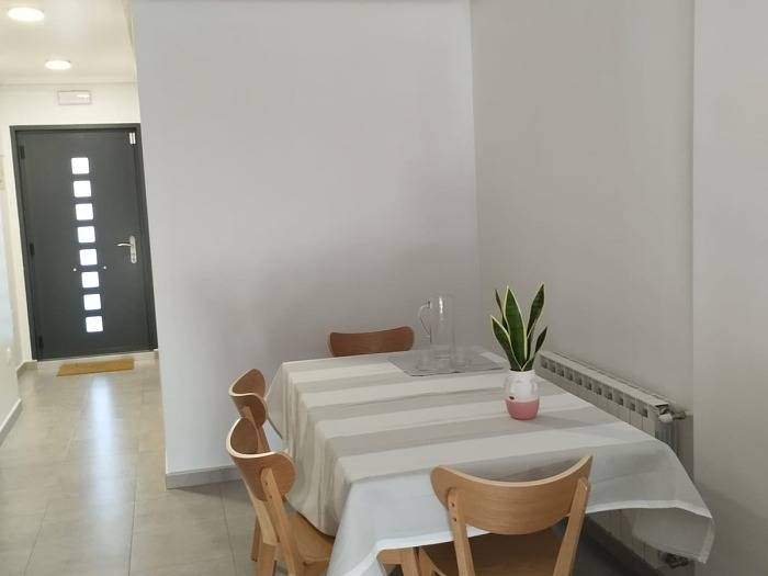 Entire holiday apartment, Rental unit in Cudón · ★New · 2 bedrooms · 3 beds · 1 bath in Cudón, Miengo
