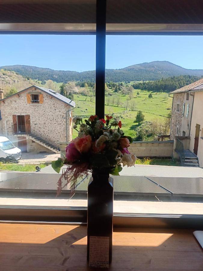 Location de vacances pour 8 personnes, avec terrasse et vue à La Llagonne - 3