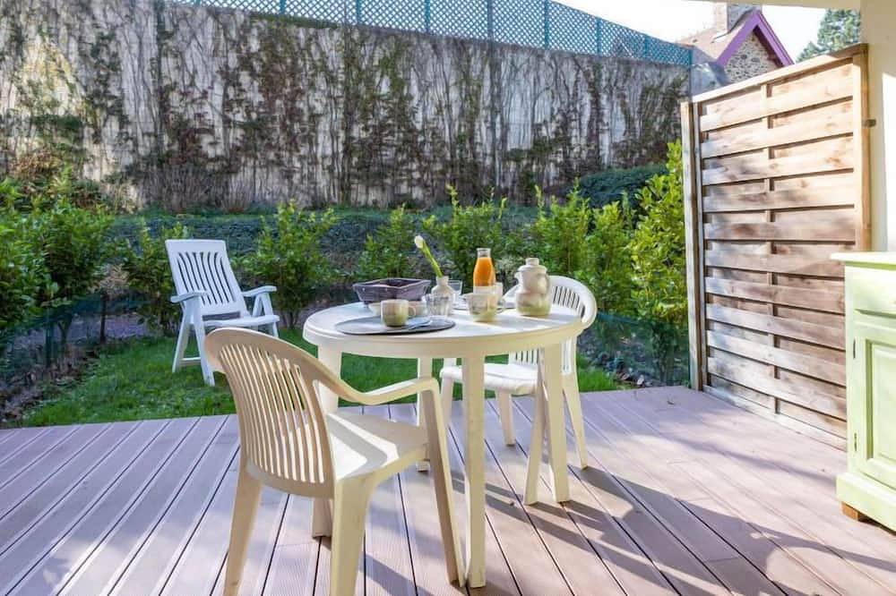 Entire apartment, Le Parc de La Ronceray by Interhome in Dinard, Saint-Malo region