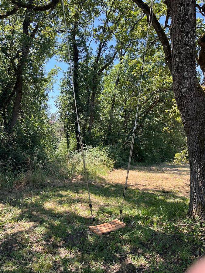 Location de vacances pour 10 personnes, avec jardin ainsi que piscine et vue, animaux acceptés à Veyrines-de-Domme - 3