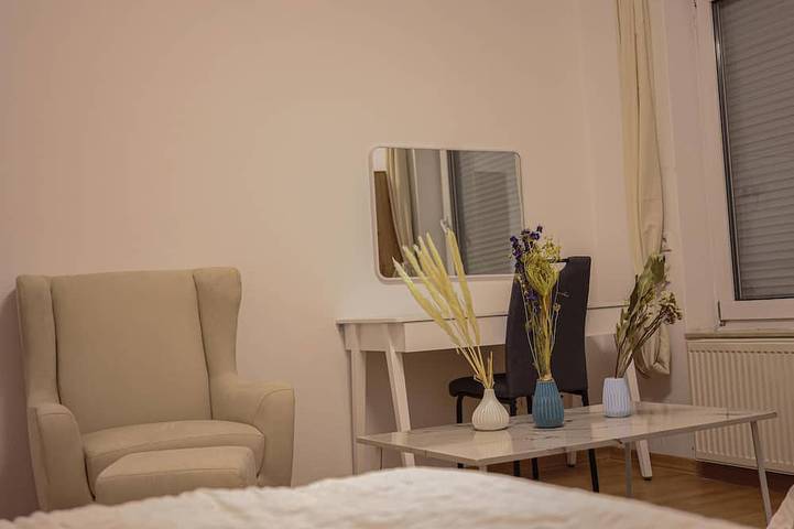 Ferienwohnung für 7 Personen, mit Terrasse und Garten in Bielefeld - 3