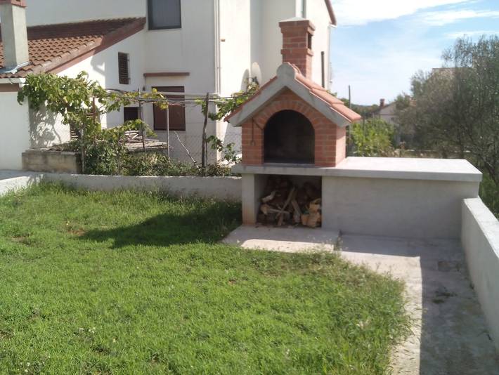 3-Zimmer-Haus mit Terrasse Preko, Ugljan K-12078 in Plaža Jaz, Poljana