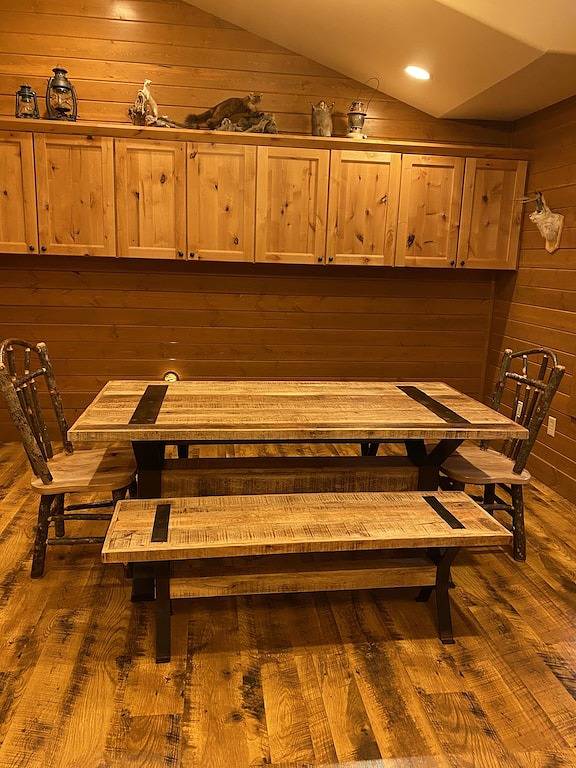 Cottage in the Woods - Sxs/Atv/Snowmobile Trails Hunters Fat tire bikers Welcome in Wisconsin