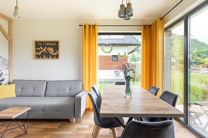 Gîte pour 7 personnes, avec Terrasse ainsi que Jardin et Vue à Szczawnica - 4