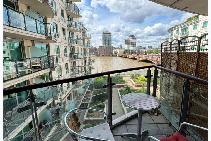 Ganze Ferienwohnung, Ferienwohnung für 5 Personen mit Seeblick in Lambeth, London
