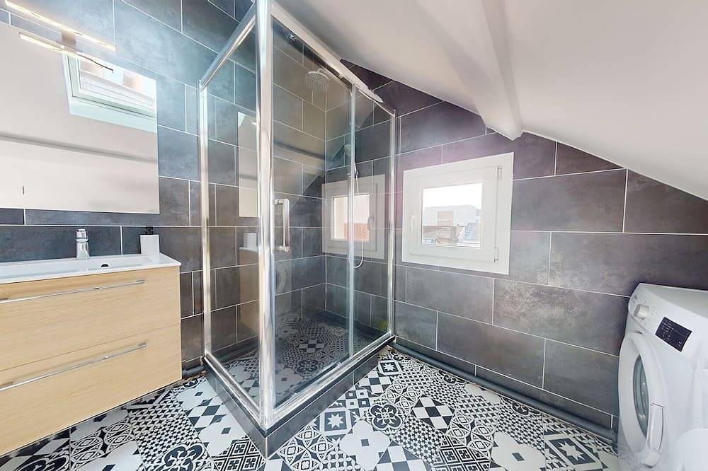 Entire apartment, Appart 4 sleeps-10 min from Paris-clim-wifi in Argenteuil, Val-d'Oise