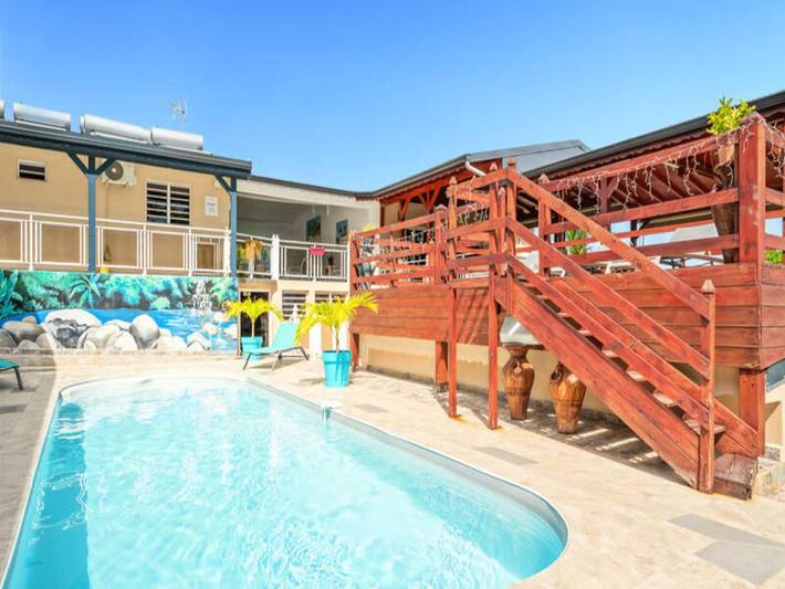 Appartement de vacances pour 24 personnes, avec jacuzzi et jardin ainsi que sauna et piscine, animaux acceptés