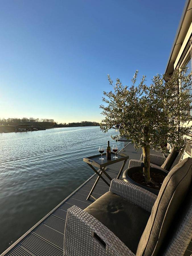 Hafen Oase - 2 Hausboote, 2 Whirlpool, 1 Sauna, Wellness in Leverkusen, Región de Düsseldorf