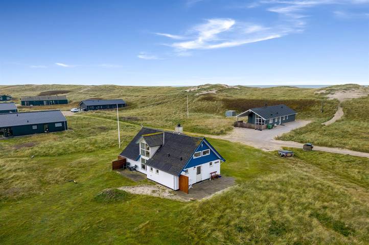 Ferieudlejning for 6 personer, med balkon i Vrist