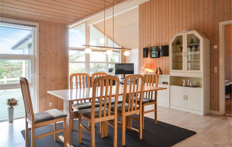 Ferienhaus für 8 Personen, mit Terrasse und Whirlpool sowie Sauna, mit Haustier in Henne Strand - 4