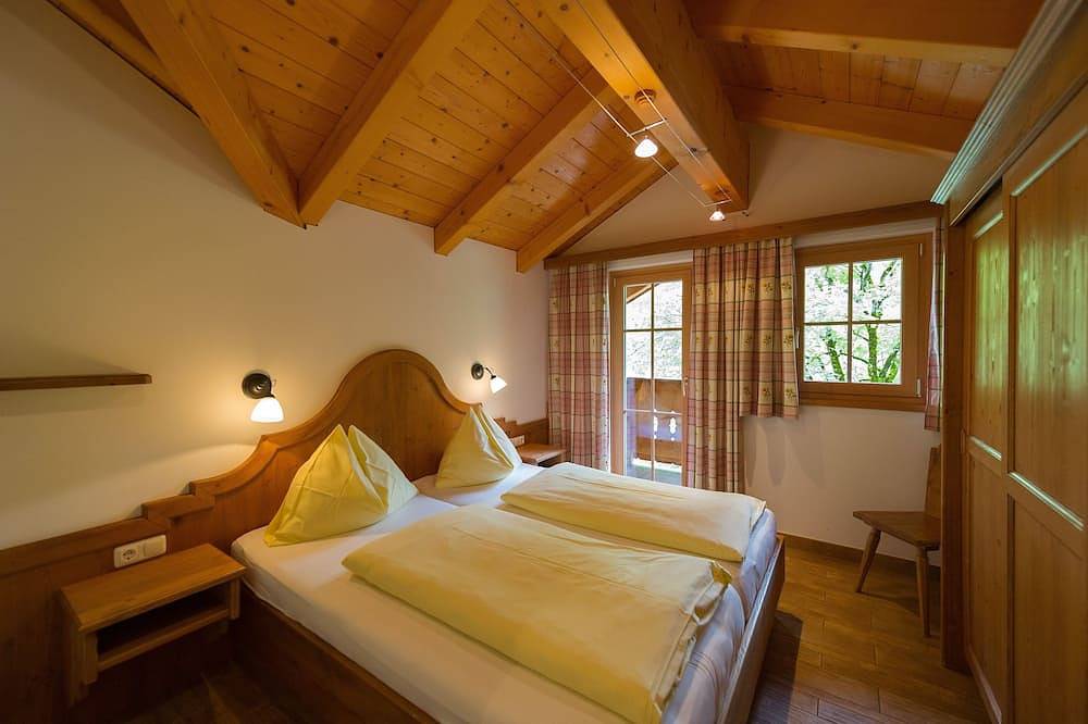 Familienfreundliches alleinstehendes Ferienhaus etwas erhöht, Sauna u. Wlan inkl in Großarl, Ski Amadé