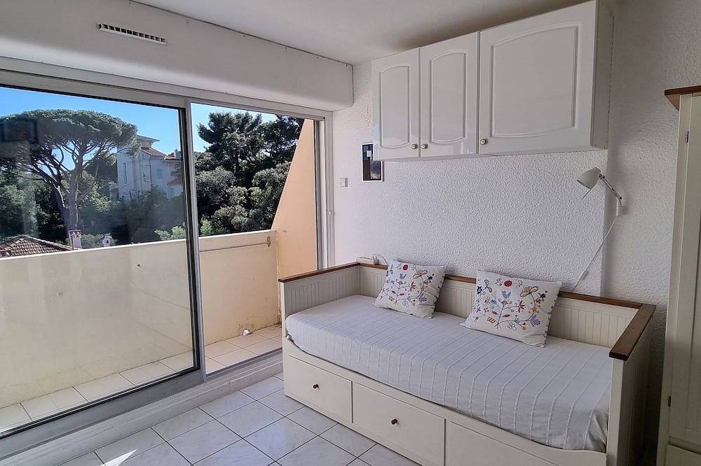 Appartement entier, Studio Cabine vue mer Cavalaire sur mer in Cavalaire-sur-Mer, Région de Draguignan