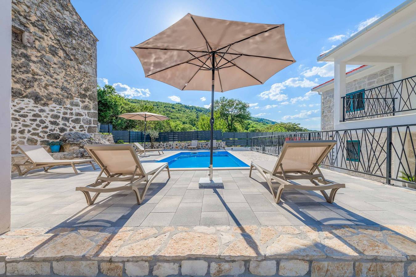 Villa Elegant Stone in Runović (Splitska-Dalmacija), Imotski