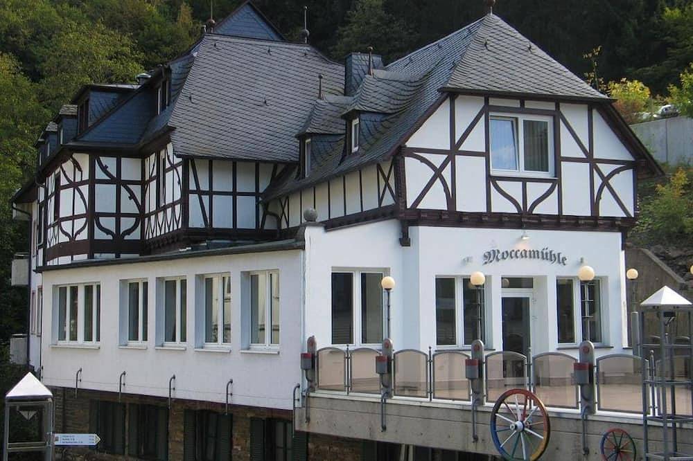 Ganze Wohnung, Ferienwohnung Kurfürst 1 bis 1 Person - Ferienwohnungen Schommers in Bad Bertrich, Traben-Trarbach und Umbegung