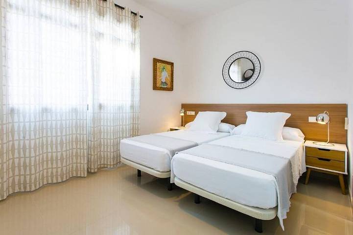 Ferienhaus für 4 Personen, mit Garten und Balkon in Palma - 3