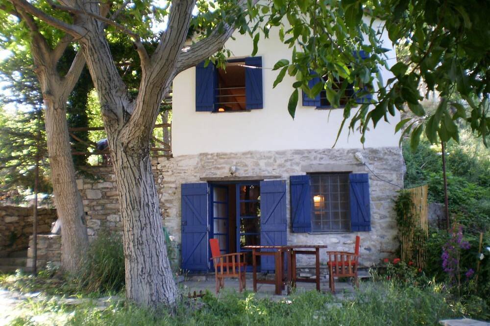 Rustig en idyllisch: Cottage op het platteland in Magnisia-Pilion, Thessalië in Pilion