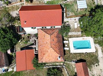 Smještaj Za Odmor za 6 Osobe u Sinj, Splitsko-dalmatinska županija, Fotografija 3