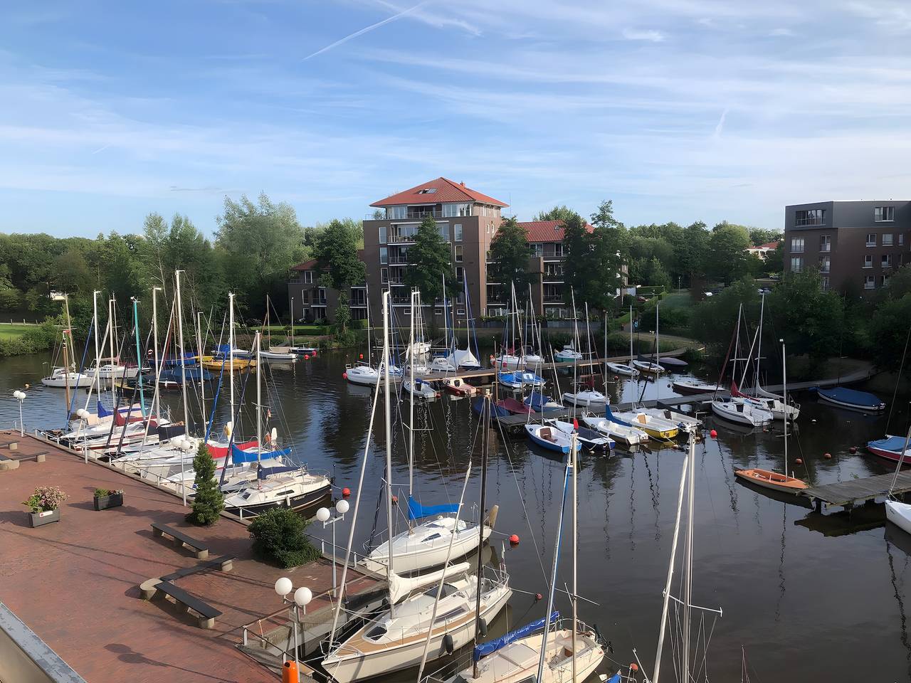Ganze Wohnung, Apartment 'Delf Inn' mit Seeblick, Balkon und Wlan in Zwischenahner Meer, Bad Zwischenahn
